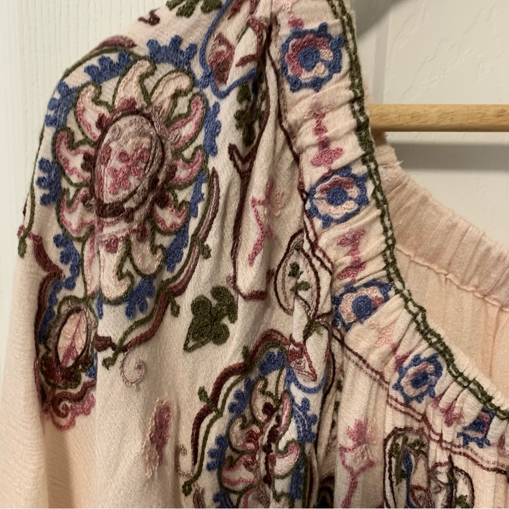 Embroidered Floral Blouse by Democracy 3XL - Picture 10 of 13